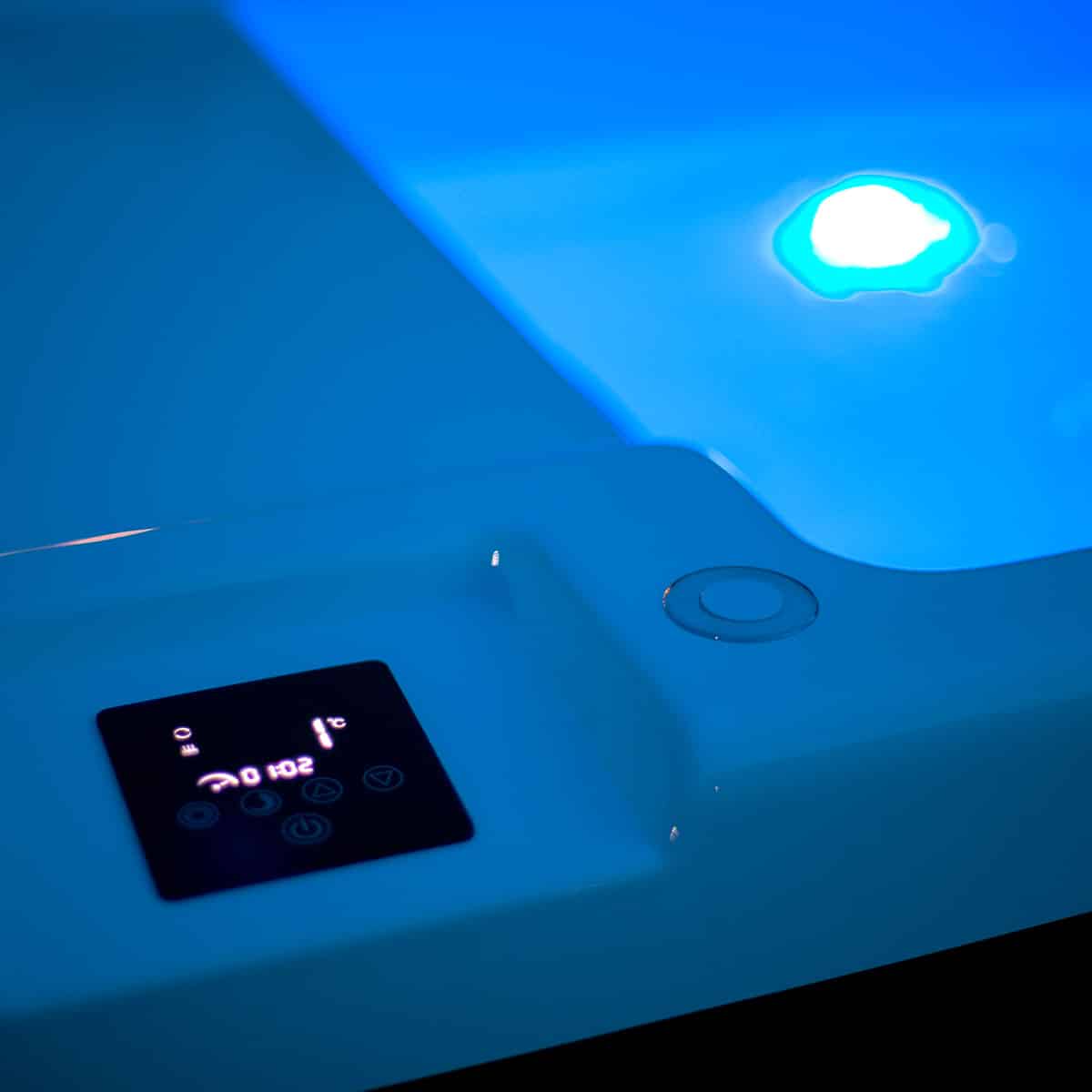 wellis Iceland cold plunge tub computer by night